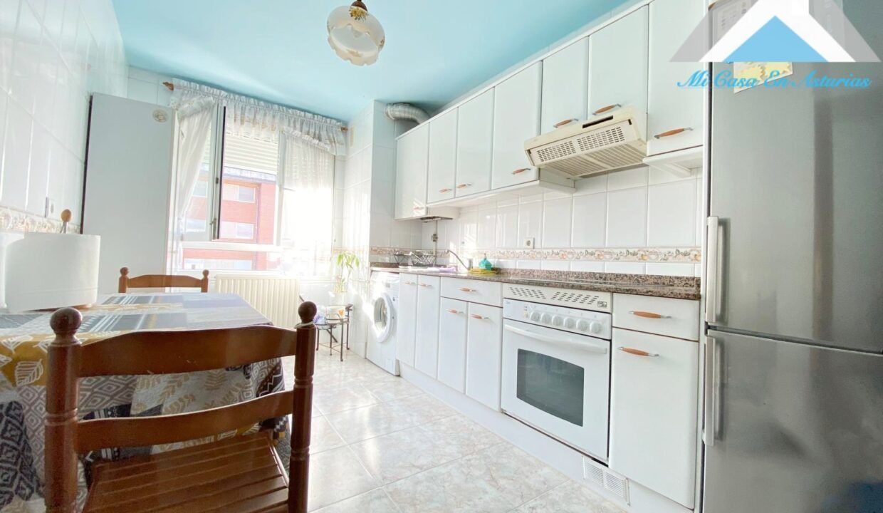 batch_PHOTO-2025-10-03-11-04-20 3