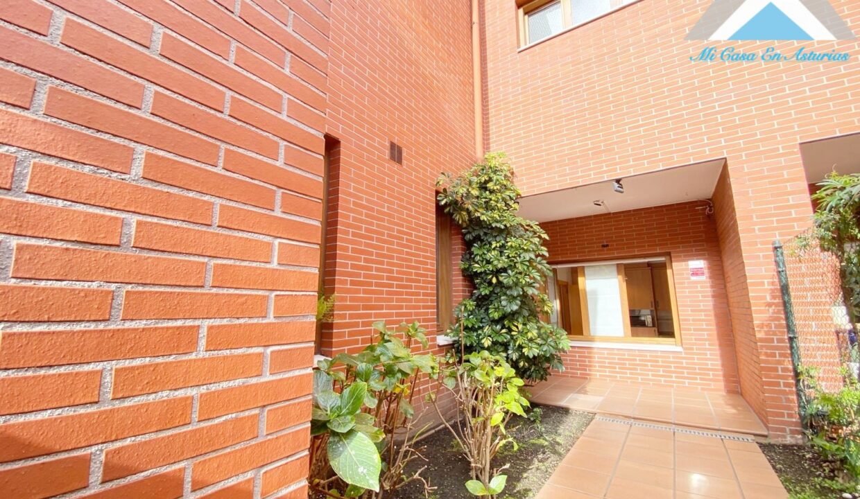 batch_39688645-b44b-4f08-aa9e-1d805a8441bf