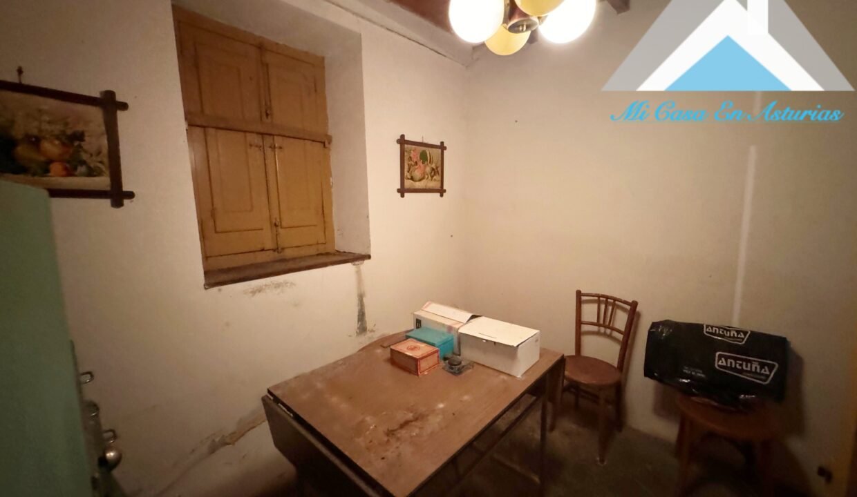 PHOTO-2024-10-21-11-58-23